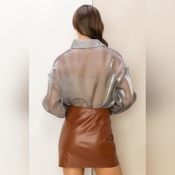 Semi sheer blouse - Picture 2 of 4